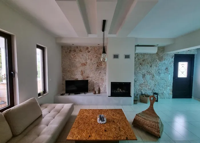 Precious Emma\'S House